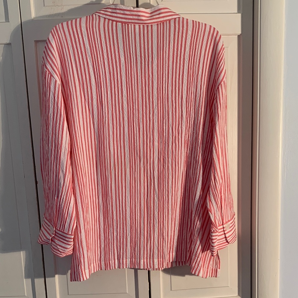 White Stag Pink & White Striped Button Down Shirt EUC - Picture 6 of 8